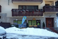 Centru-de-inchiriere-Ski-si-Snowboard-din-Poiana-Brasov